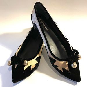 EMPORIO ARMANI CHAMPAGNE BLACK VELOUR BALLET FLATS 39
